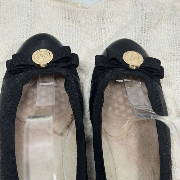 MICHAEL KORS Black Leather Mary Janes Shoes Ballet Flats Slip On Size 6.5 M - Picture 9 of 16